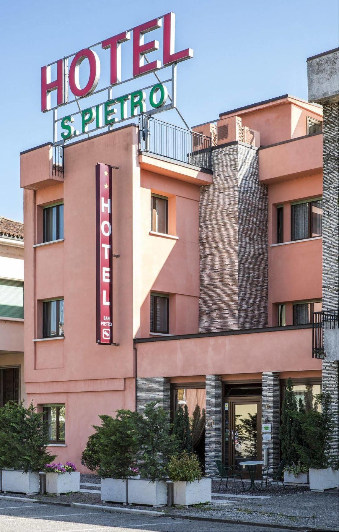 Hotel San Pietro Villafranca di Verona Εξωτερικό φωτογραφία